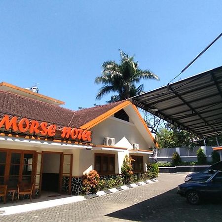Morse Guest House มะลัง ภายนอก รูปภาพ