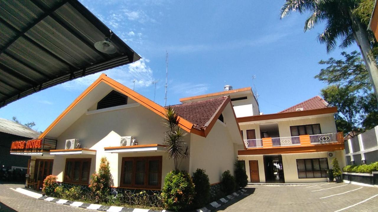 Morse Guest House มะลัง ภายนอก รูปภาพ